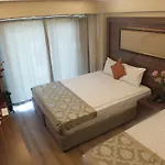 מלון Old Panorama